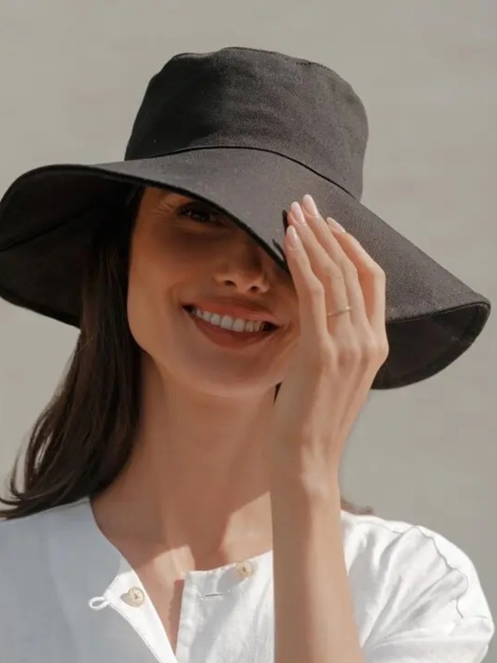NWT! JENNI KAYNE Cotton Canvas Sun Hat in Black - S/M